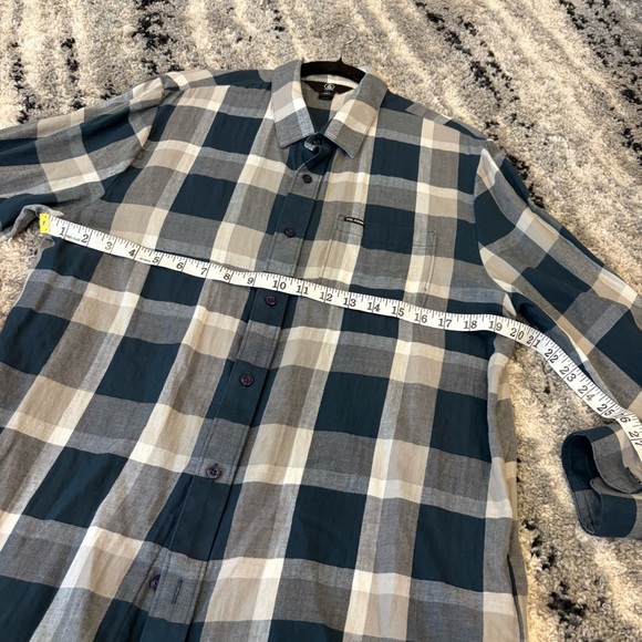 Volcom Men's Plaid Cotton Button-Up Shirt - Blue and Gray Size Large - Picture 7 of 8